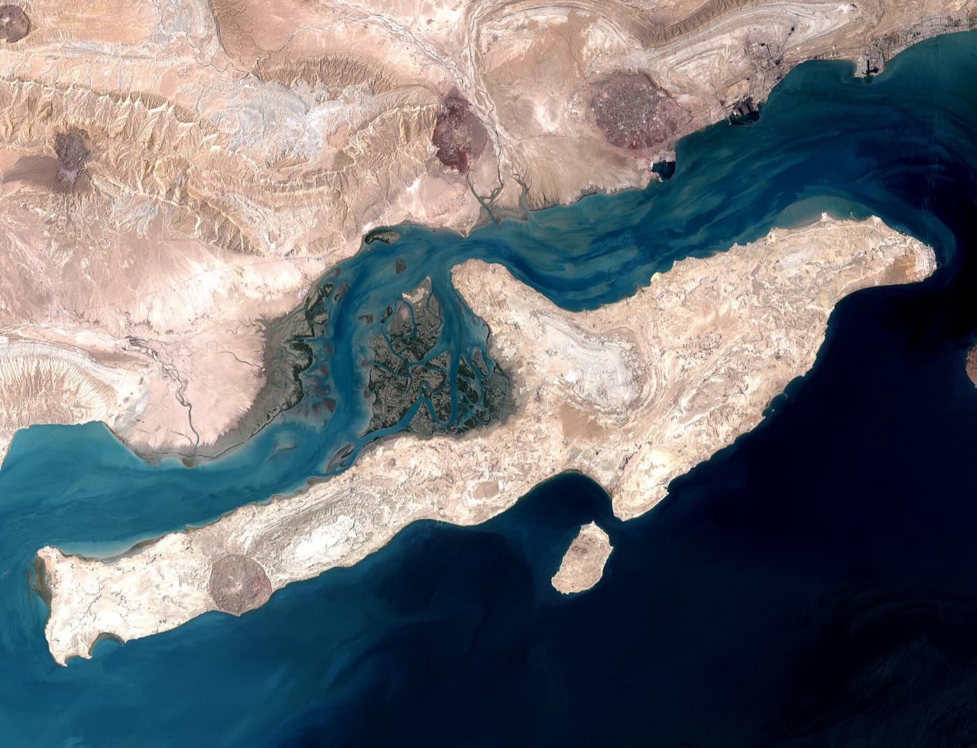 Qeshm island satellite
